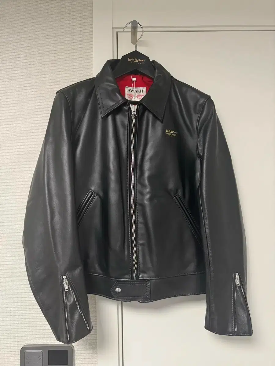 CORSAIR | 커세어 Lewis Leathers Corsair 60 Horsehide Leather